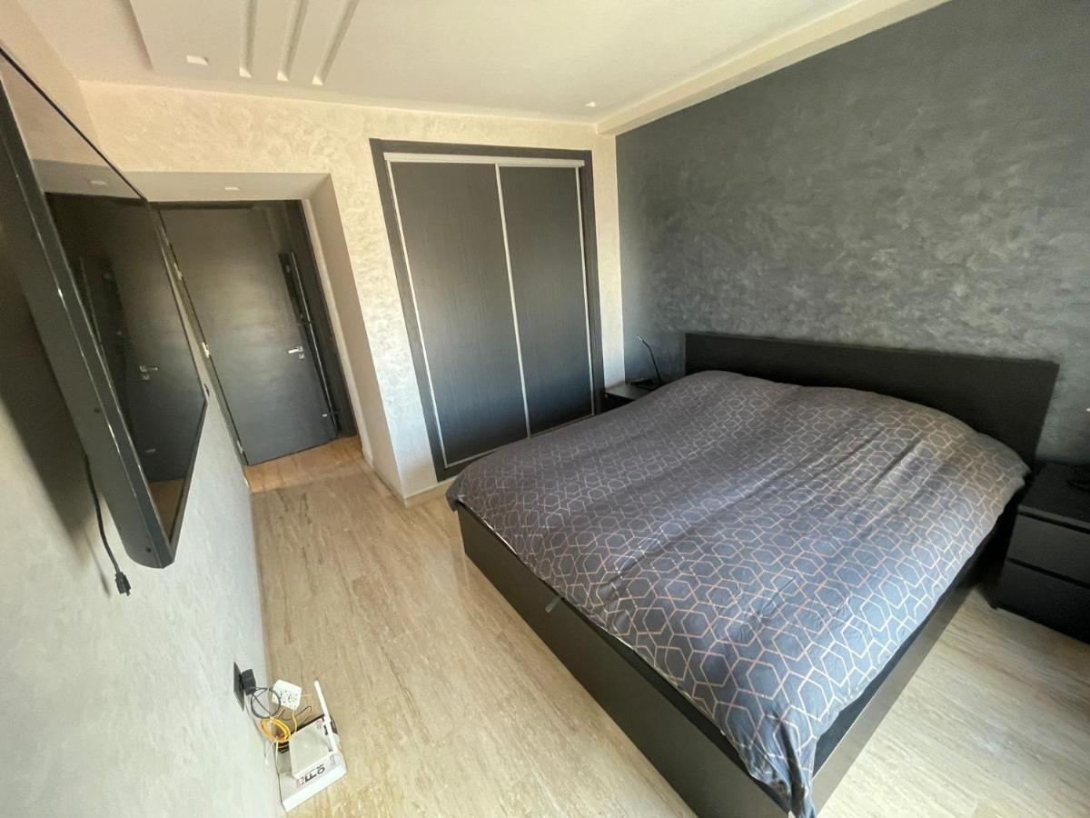 Appartement Haut Standing Proche Gare Casa Voyageur Casablanca Exteriör bild